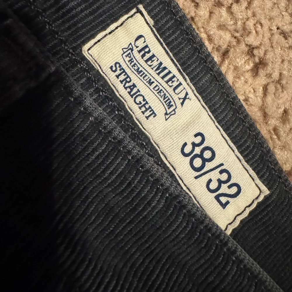 CREMIEUX Men’s Straight Fit Denim Lightweight Corduroy Charcoal Gray 38 x 32